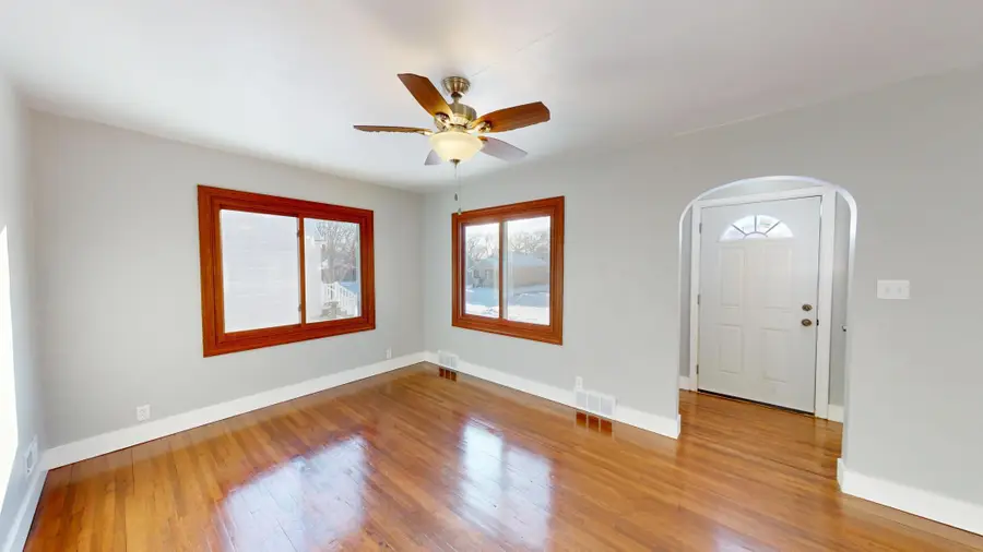 808 Freeborn Avenue, Albert Lea, MN 56007 - #2