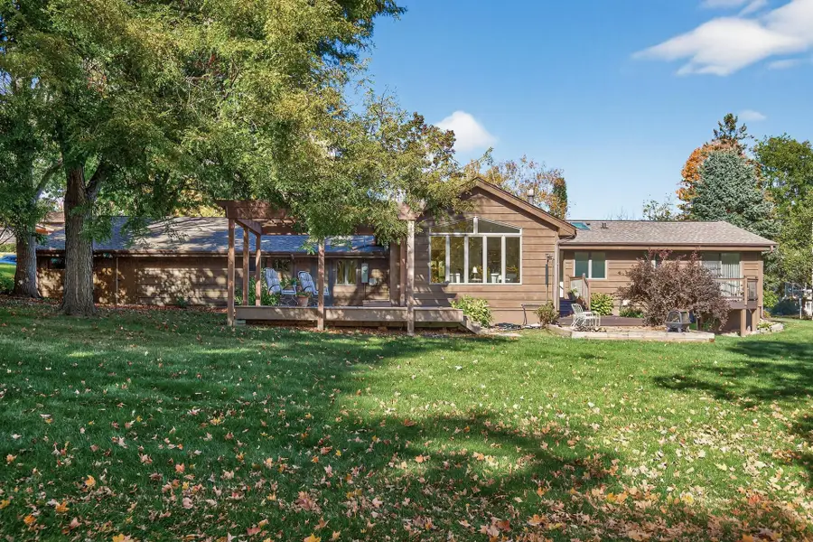 18869 Clear View Drive, Minnetonka, MN 55345 - #2