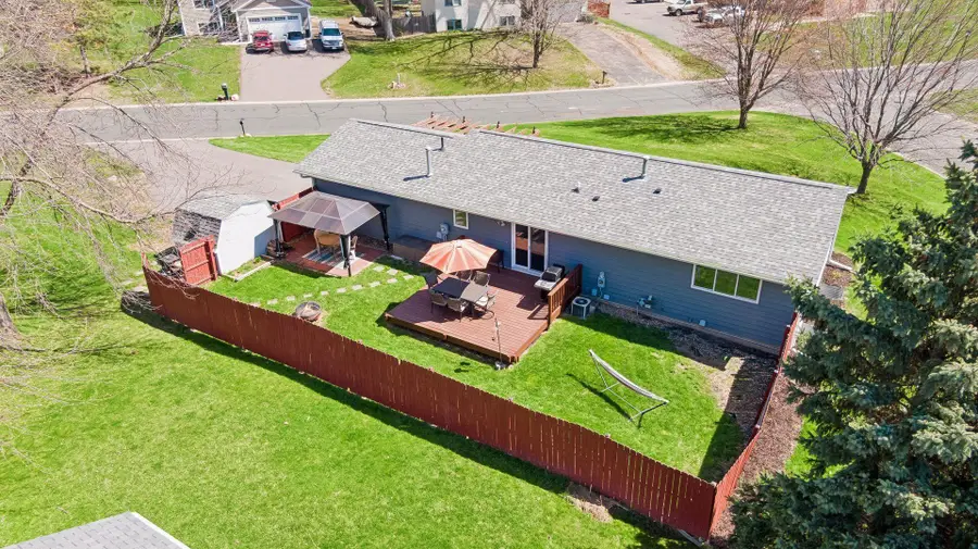 5507 Sunset Circle, Rockford, MN 55373 - #2