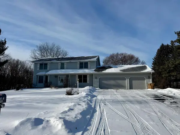 2906 Innsdale Avenue N, Lake Elmo, MN 55042