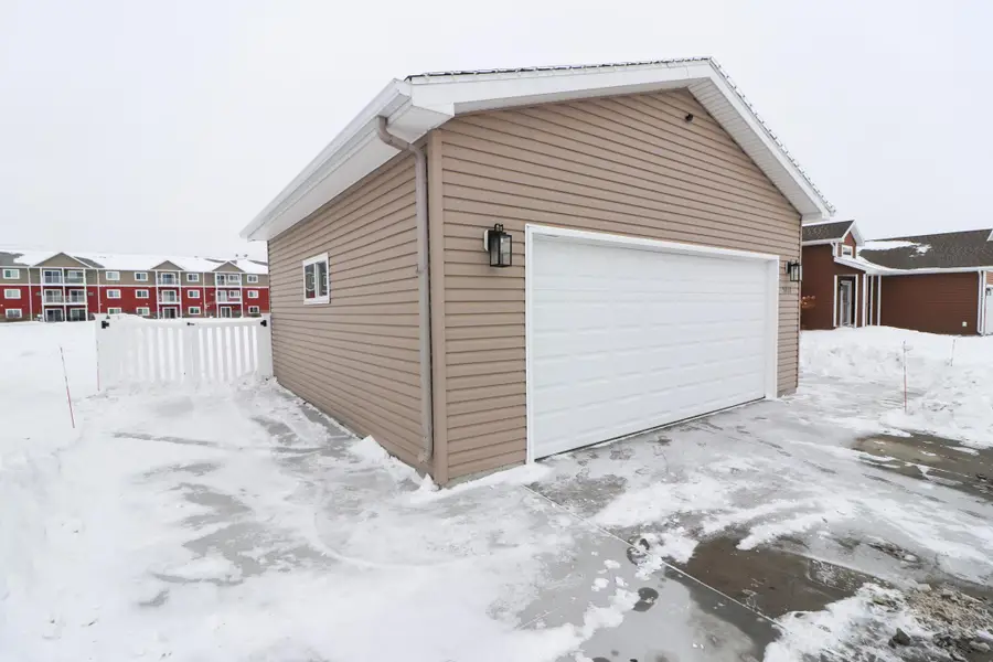 5217 47th Avenue S, Fargo, ND 58104 - Image #3