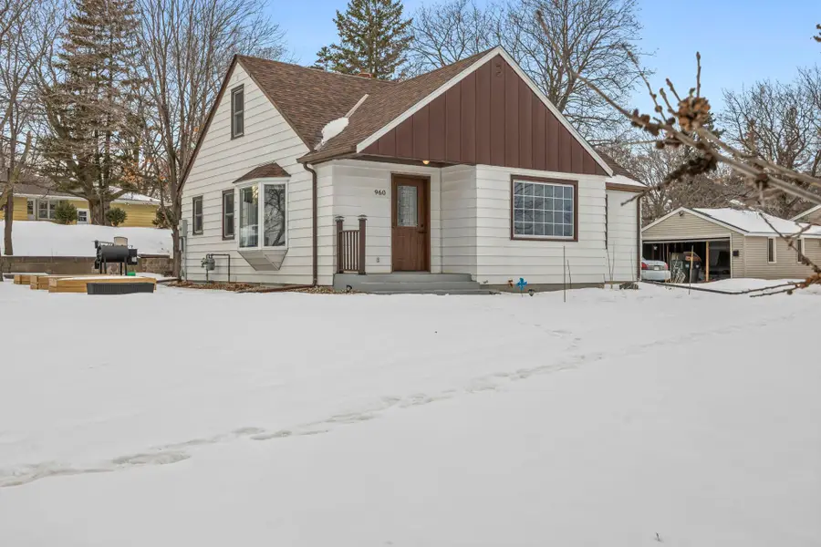 960 Jefferson Street Se, Hutchinson, MN 55350 - #3