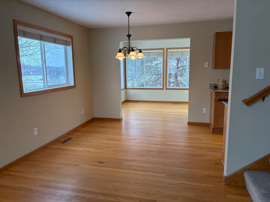 13466 Settlers Ridge Drive, Burnsville, MN 55337 - Image #3