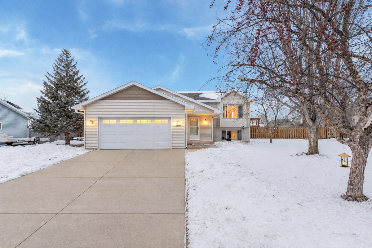204 5th Avenue, Spicer, MN 56288 - #1