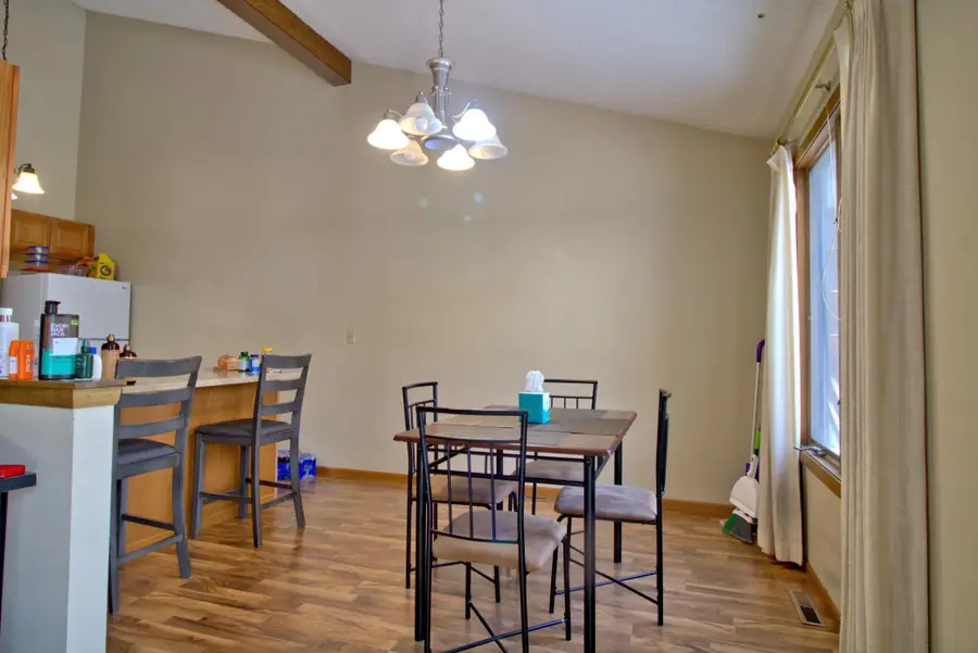 214 Shawnee Trail, Shakopee, MN 55379 - #3