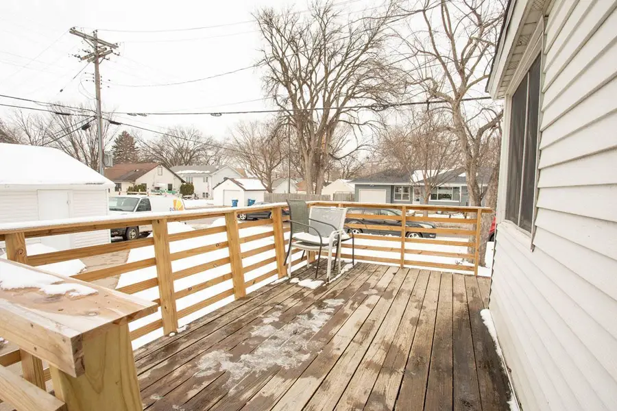 3359 France Avenue N, Robbinsdale, MN 55422 - #3