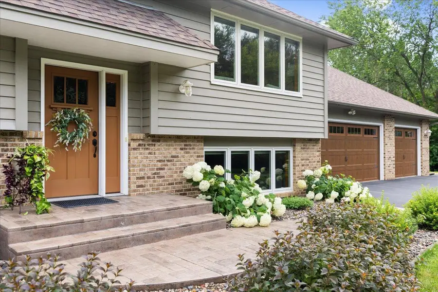 16585 Pebblebrook Court, Prior Lake, MN 55372 - #2