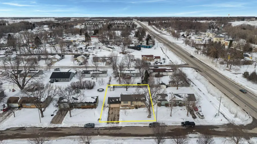 3004 2nd Avenue Nw, Willmar, MN 56201 - #2