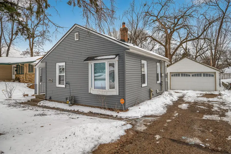 4630 7th Street Ne, Columbia Heights, MN 55421 - #2