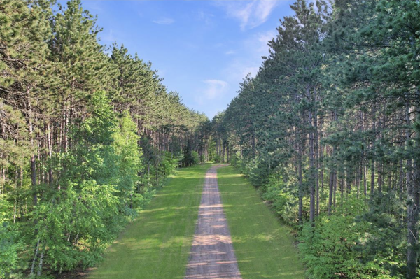 25309 White Oak Dr (lot 305), Siren, WI 54893