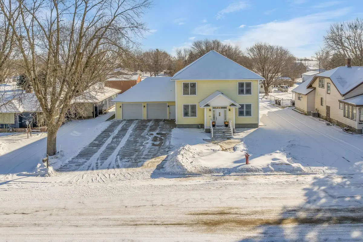 211 Dugan Street S, Welcome, MN 56181 - #1