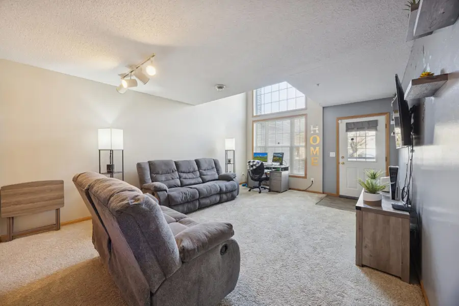 1166 100th Drive Ne #C, Blaine, MN 55434 - #3