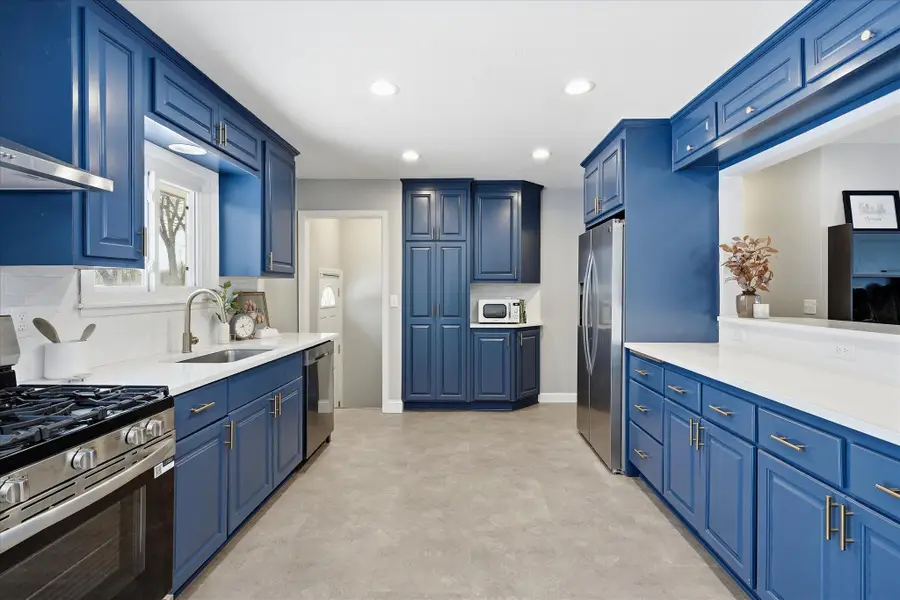 13404 34th Avenue N, Plymouth, MN 55441 - Image #2