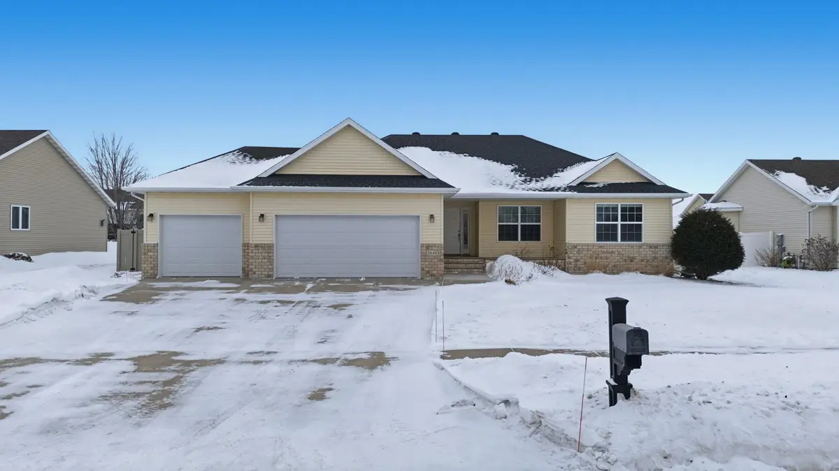 3648 Pierce Street S, Fargo, ND 58104 - #1