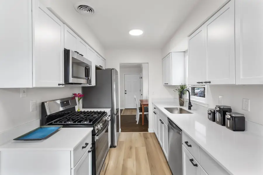 1728 Orange Avenue E, Saint Paul, MN 55106 - #3