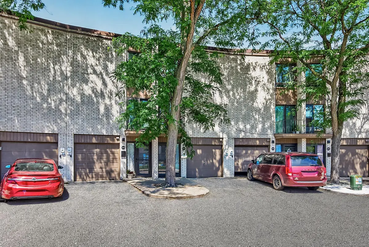 123 Mcknight Road N #J, Saint Paul, MN 55119 - #1