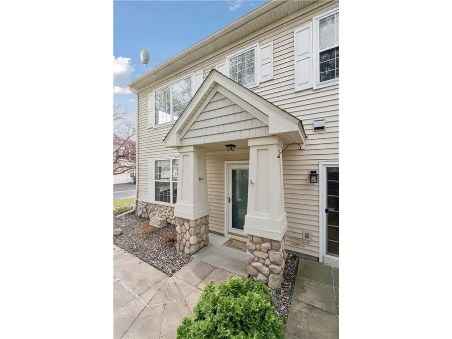 13750 54th Avenue N #106, Plymouth, MN 55446 - Image #2