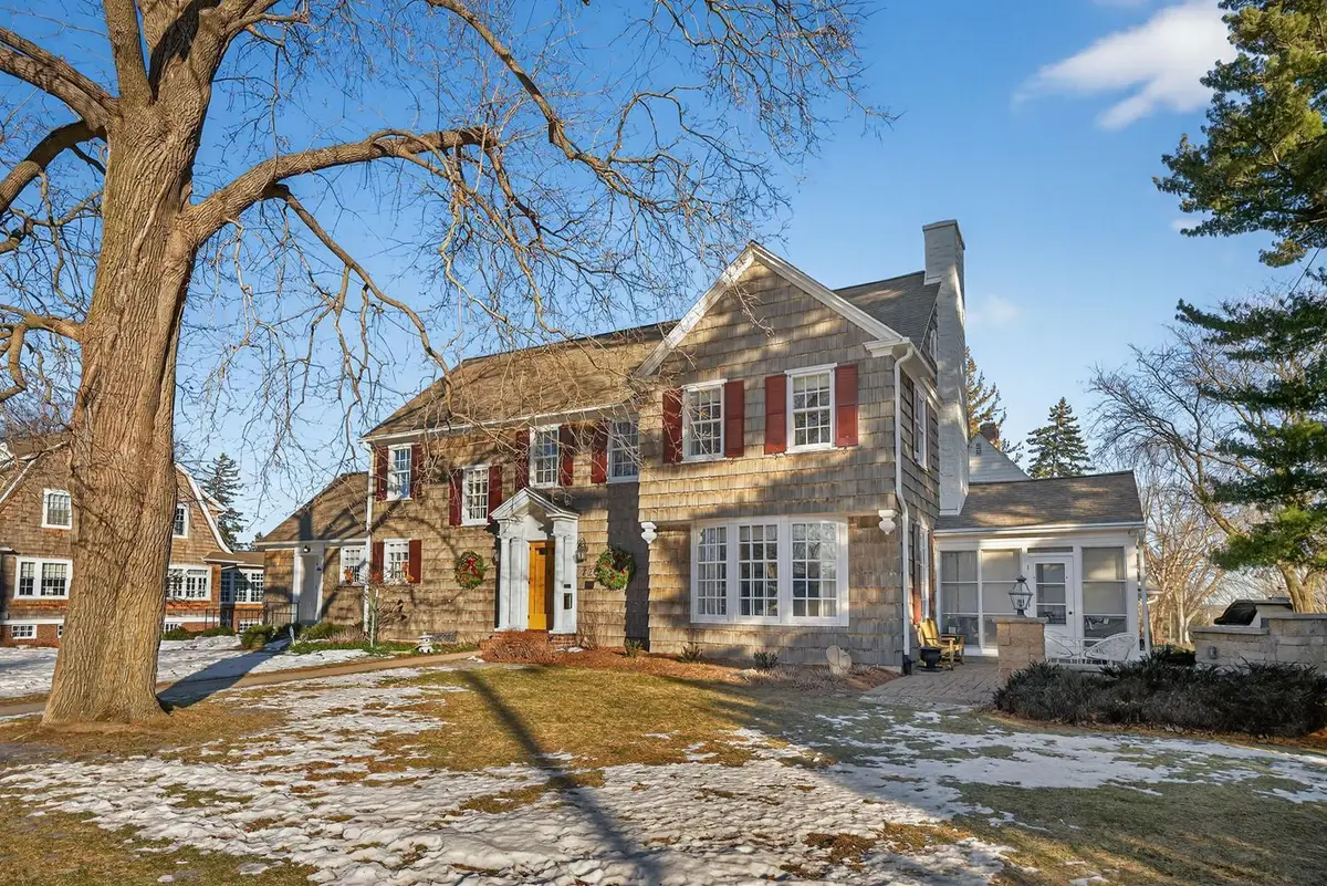 726 10th Avenue Sw, Rochester, MN 55902 - #1