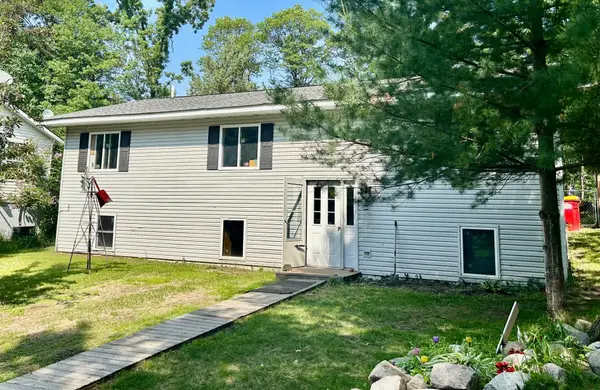 30400 N Spruce Drive, Breezy Point, MN 56472