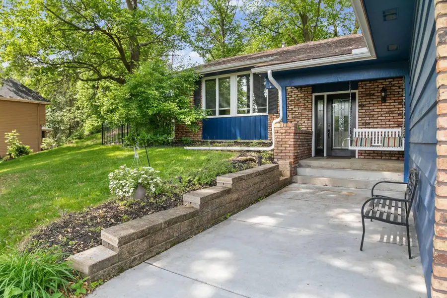 2915 Alvarado Lane N, Plymouth, MN 55447 - #2