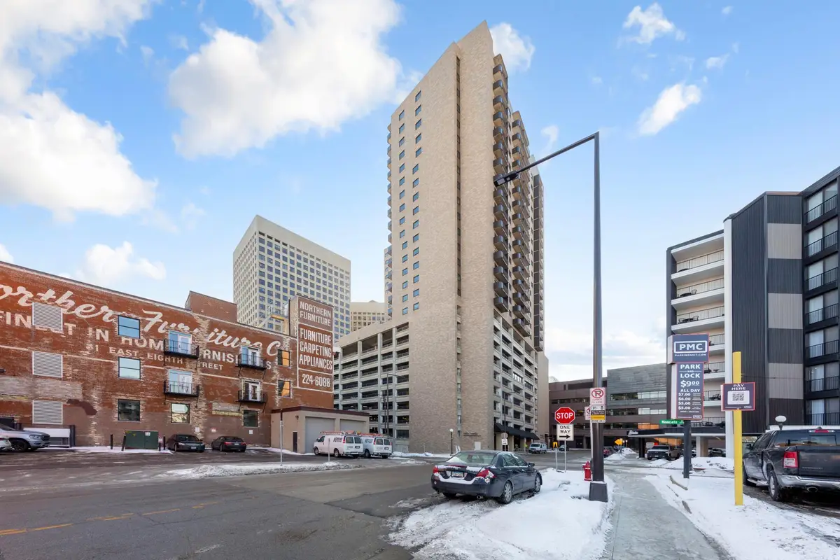 66 9th Street E #2516, Saint Paul, MN 55101 - #1