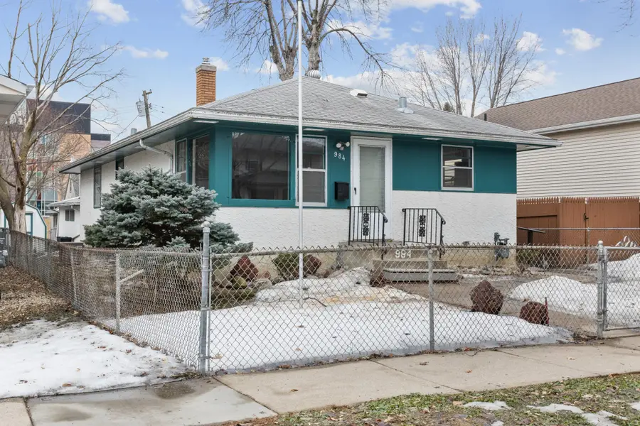 984 Armstrong Avenue, Saint Paul, MN 55102 - #3