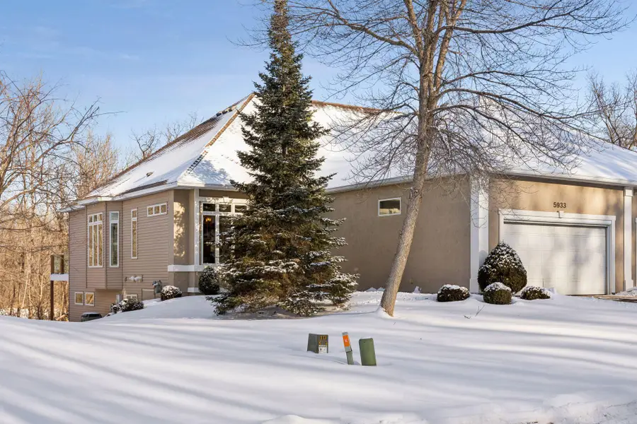 5933 Forestview Lane N, Plymouth, MN 55442 - Image #2