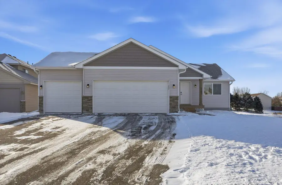 1101 Farmers Lane, Belle Plaine, MN 56011 - #3