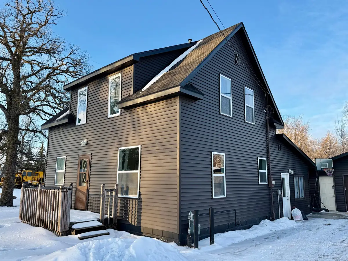 301 7th Avenue Se, Roseau, MN 56751 - #1