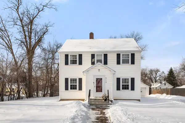 319 1st Avenue Nw, Mayville, ND 58257