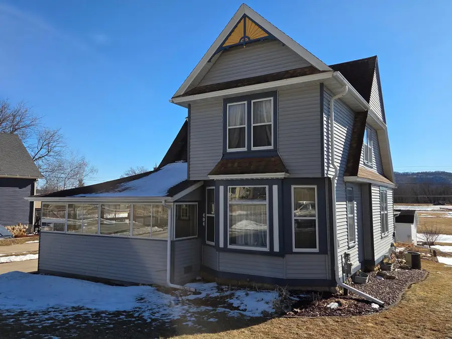 404 W Stevens Avenue, Rushford, MN 55971 - #2