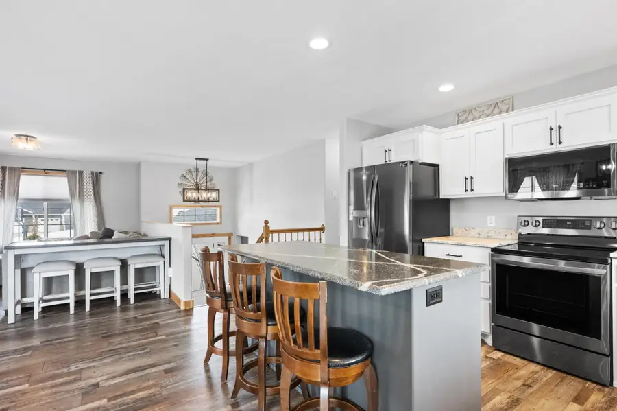 379 E River Circle, Sauk Centre, MN 56378 - #3