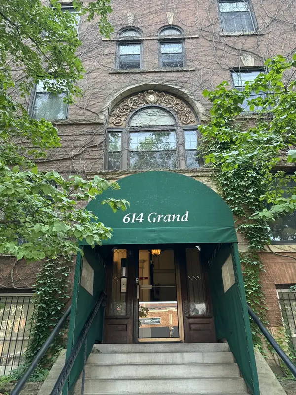 614 Grand Avenue #C, Saint Paul, MN 55102