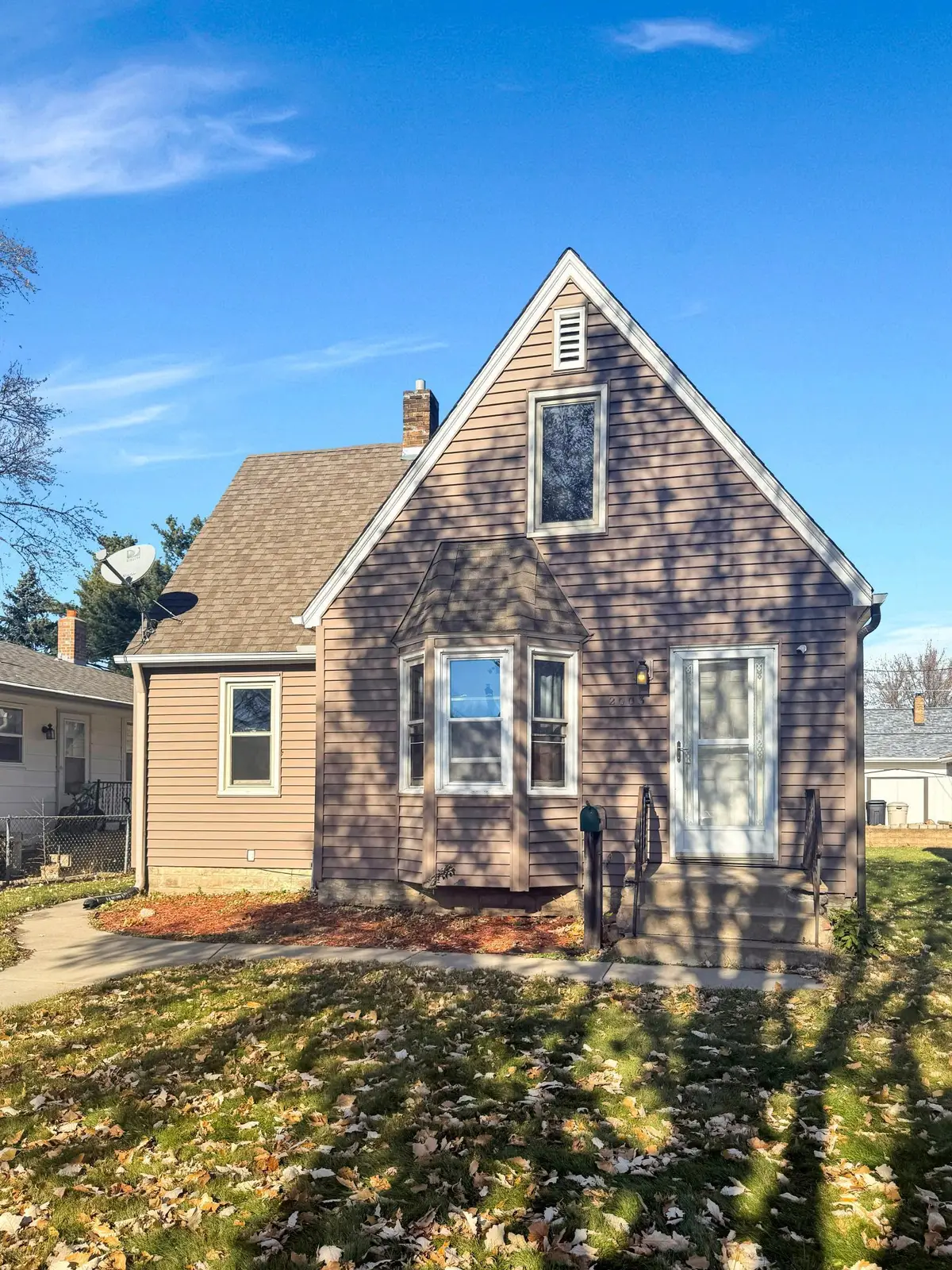 2003 Cottage Avenue E, Saint Paul, MN 55119 - #1