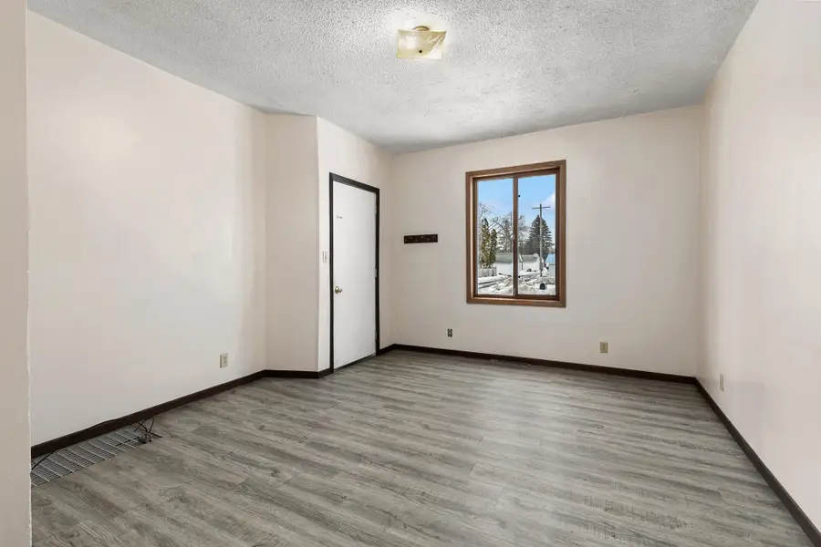 308 4th Avenue Ne, Little Falls, MN 56345 - #2