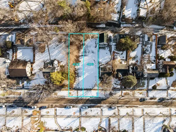 422 Woodlawn Avenue, Saint Paul, MN 55105