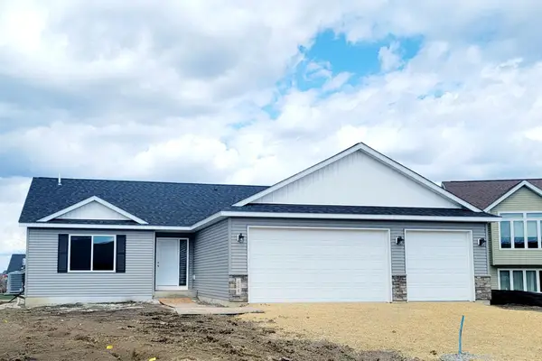 105 Kilkenny Court, Green Isle, MN 55338