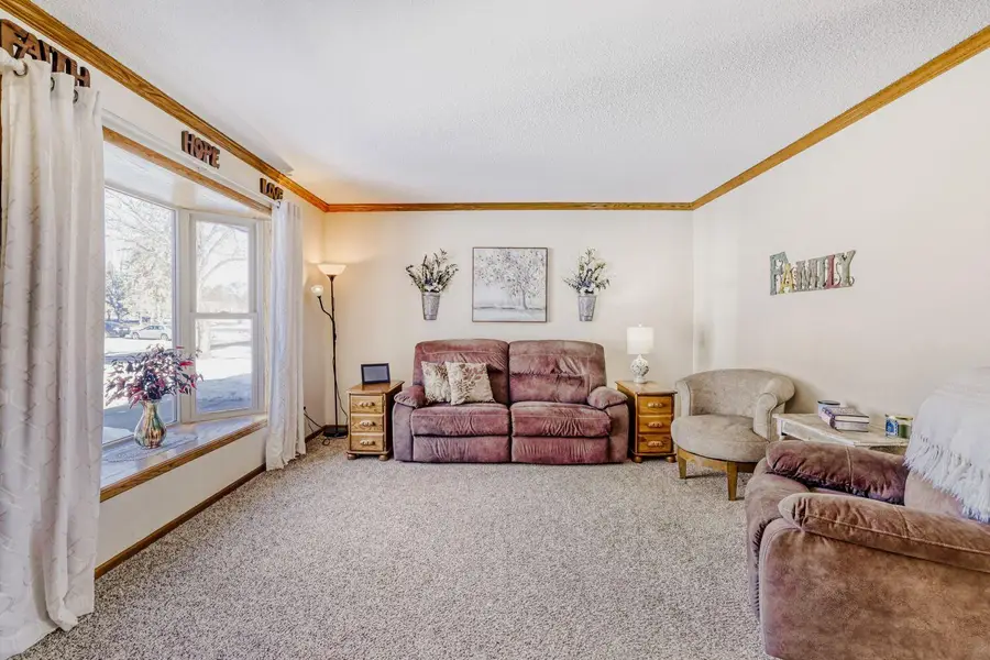 10482 Thrush Street Nw, Coon Rapids, MN 55433 - #3