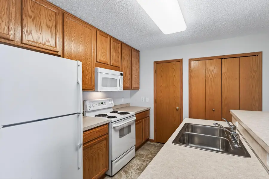 7104 139th Avenue Nw, Anoka, MN 55303 - #3