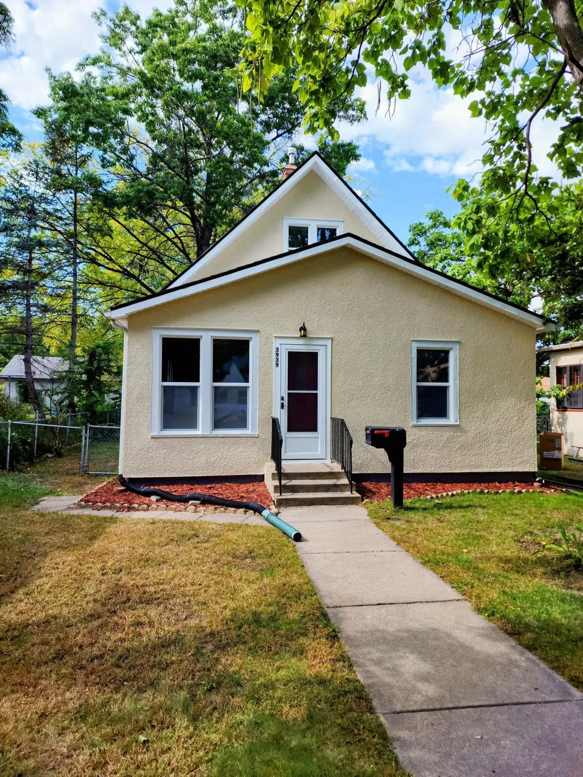 3939 Sheridan Avenue N, Minneapolis, MN 55412 - #1