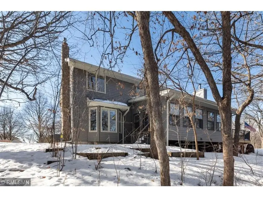 15700 Maple Island Court, Burnsville, MN 55306 - Image #2