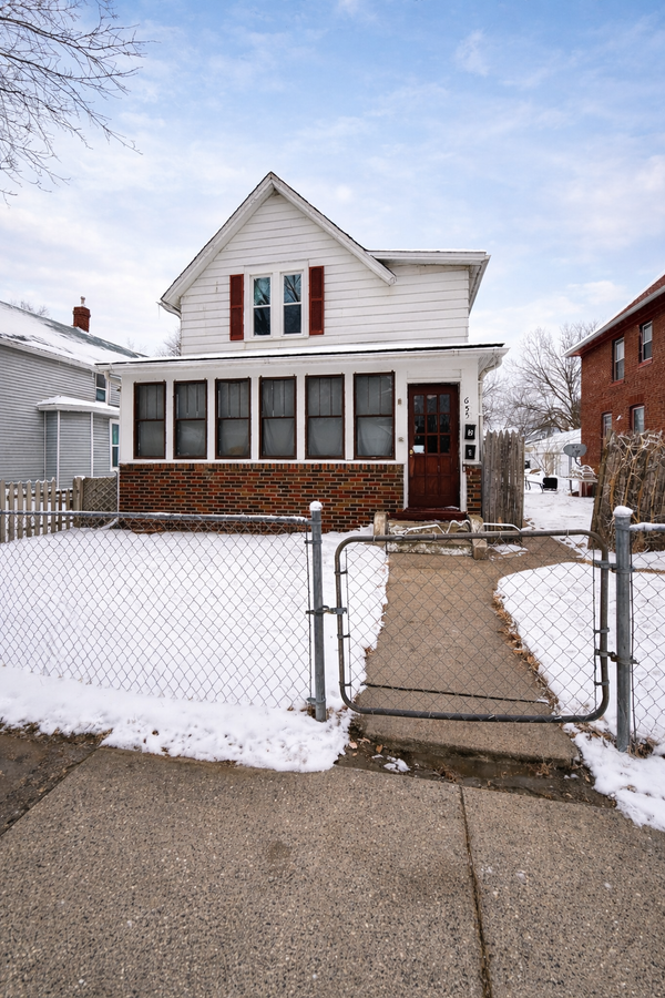 655 Edmund Avenue, Saint Paul, MN 55104