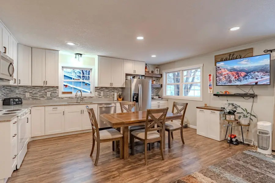 401 6th Street Se, Little Falls, MN 56345 - #3