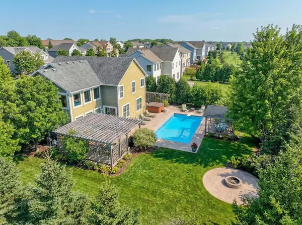 11181 Walnut Lane, Woodbury, MN 55129