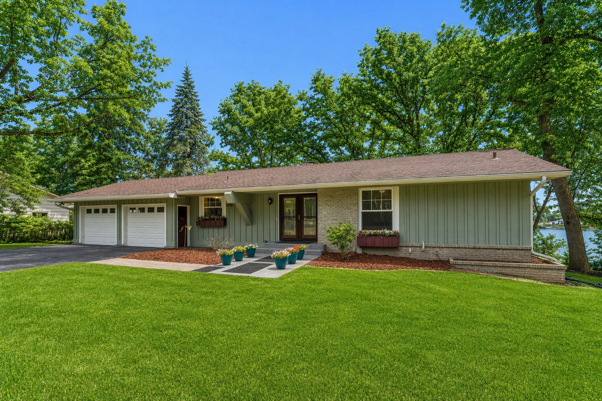 13100 Island View Drive Nw, Elk River, MN 55330 - #1