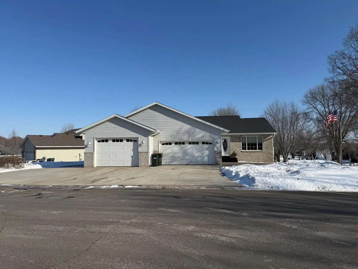 327 Golfview Drive, Albany, MN 56307 - #1