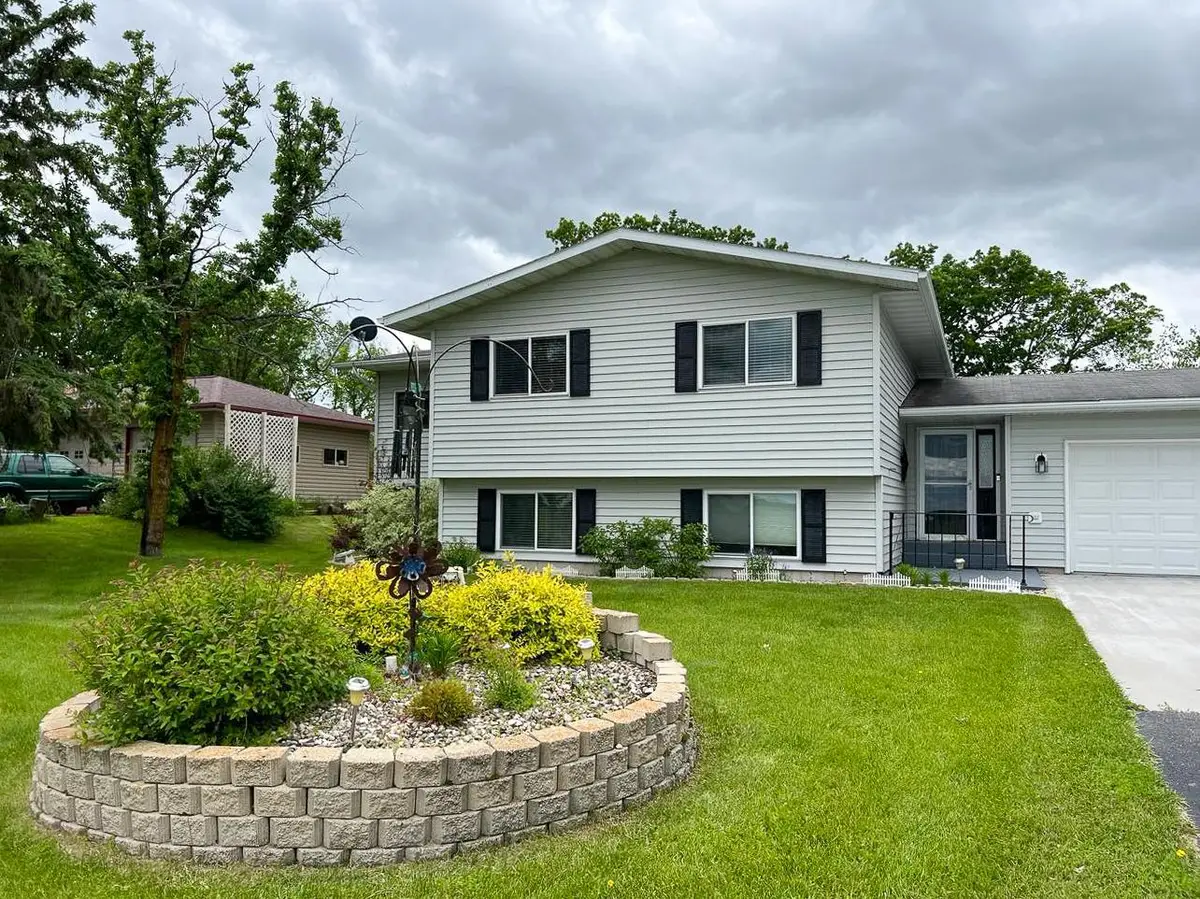 107 Harding Street S, Karlstad, MN 56732 - #1