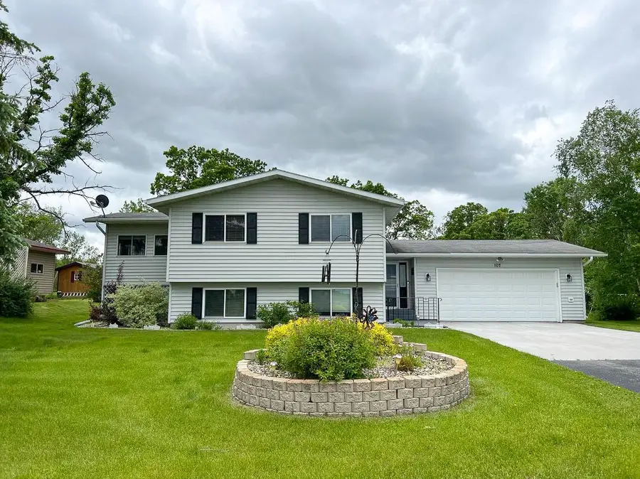 107 Harding Street S, Karlstad, MN 56732 - #3
