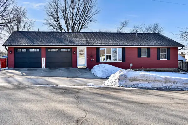 14 1st Avenue Ne, Altura, MN 55910