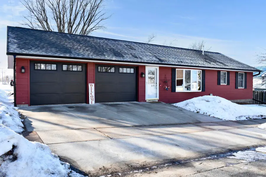 14 1st Avenue Ne, Altura, MN 55910 - #2